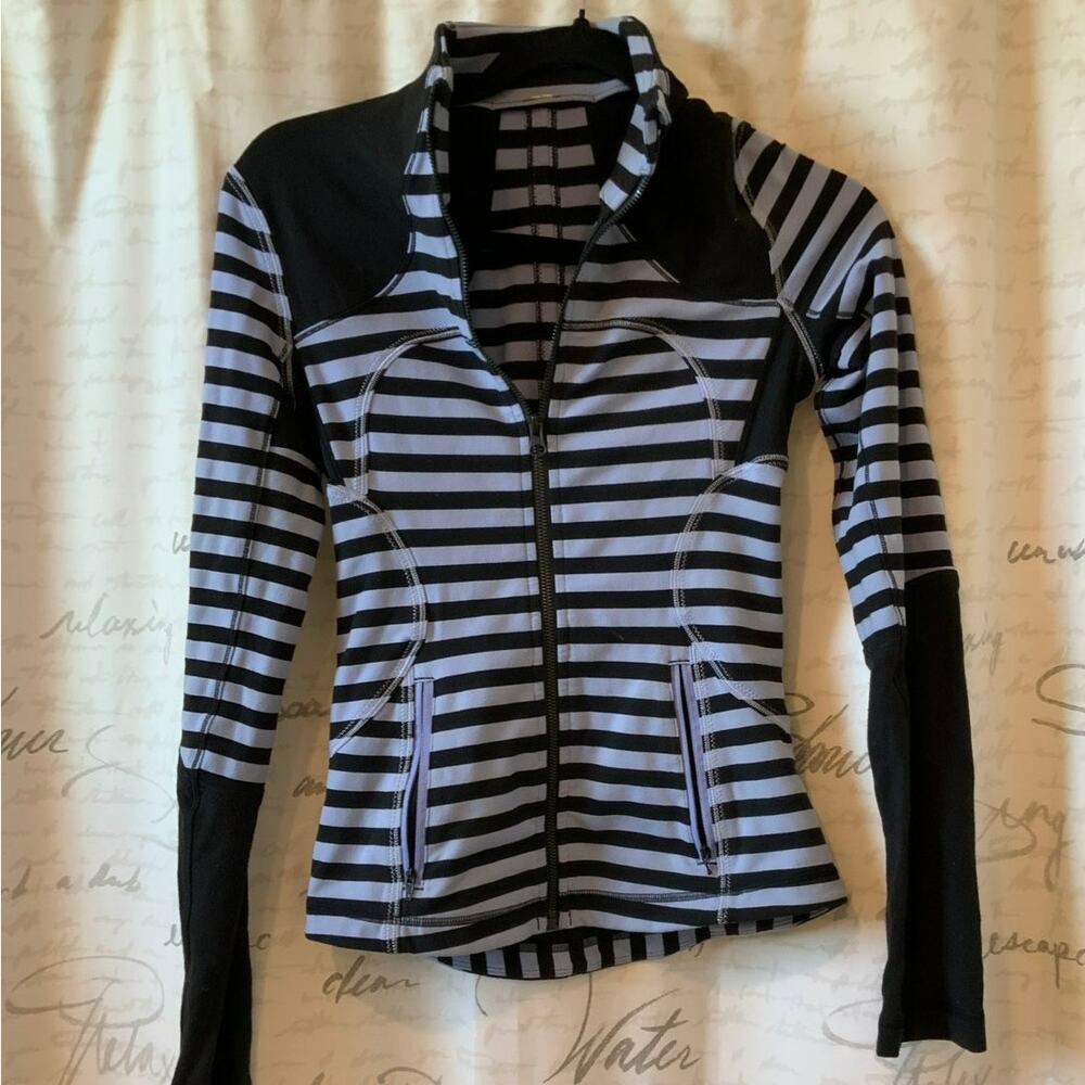 Lululemon Scuba Full Zip Mock Neck Jacket Black Lilac Stripe Size 2